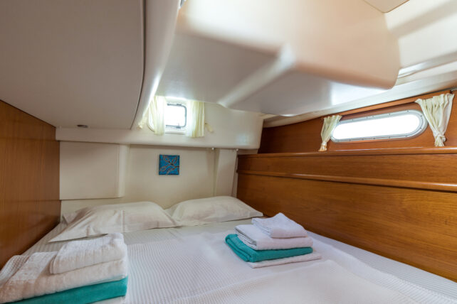 Double cabin