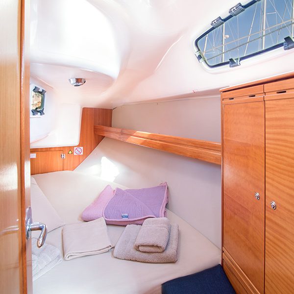 Bavaria 31 Cruiser Tango Sailing Yacht - Corfu