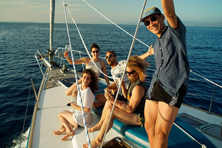 Mouvoir &ldquo;Insular Bodies&rdquo; behind the scenes: On the deck