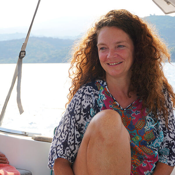 Mouvoir &ldquo;Insular Bodies&rdquo; behind the scenes: The director, Stephanie Thiersch