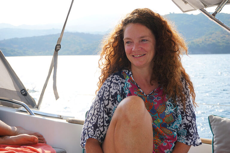 Mouvoir &ldquo;Insular Bodies&rdquo; behind the scenes: The director, Stephanie Thiersch